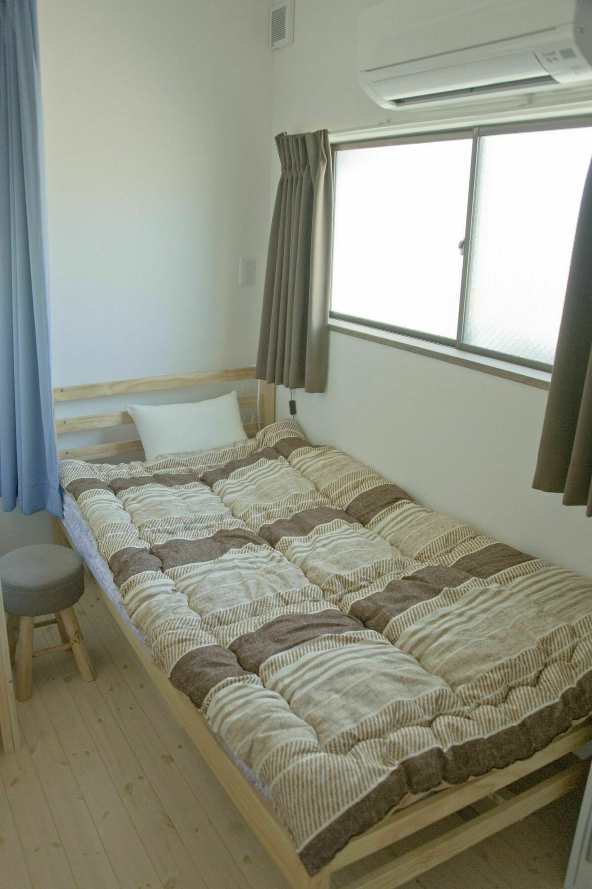 Umbrella House Vandrehjem Osaka Eksteriør billede